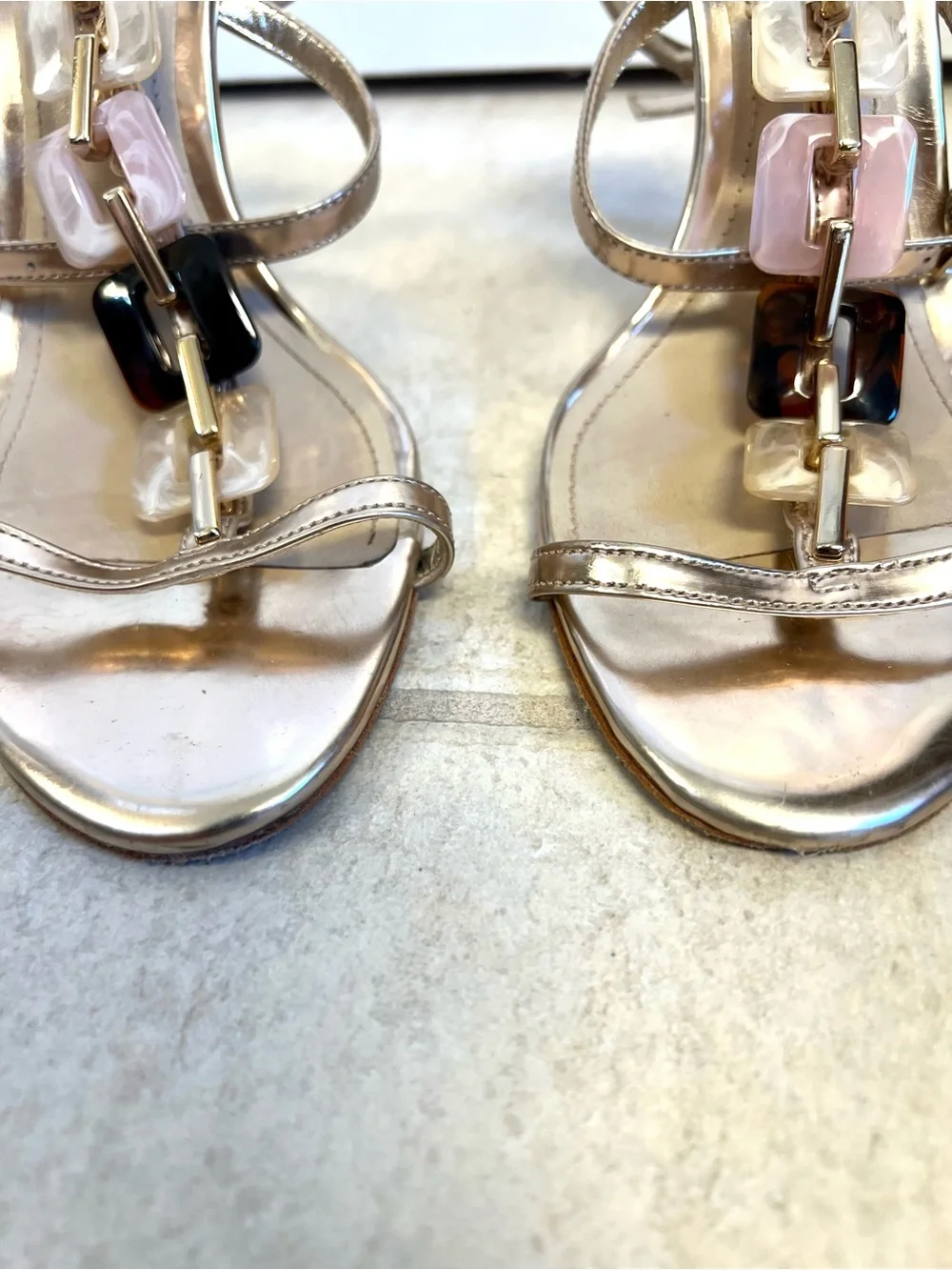 Schutz Cassandra Platina Metallic gold Ankle Strap Heel sandals 7.5M gems party